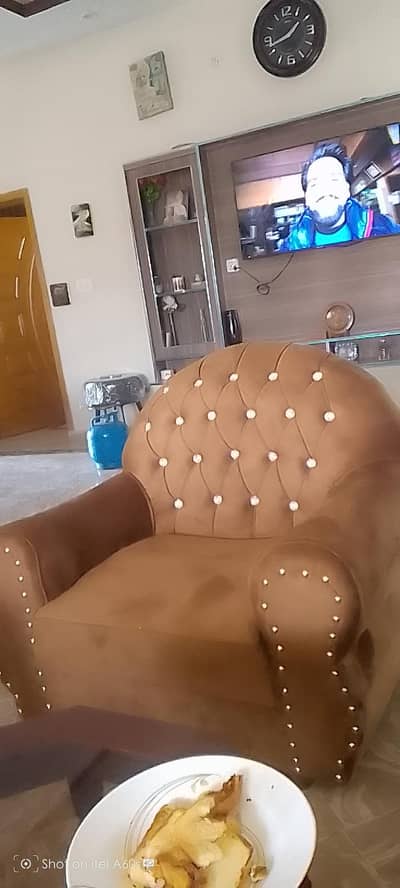 five seater sofa sale . . . and tabel set