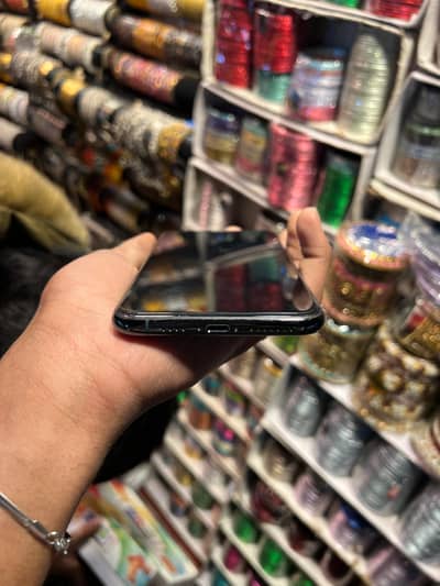 iPhone 11pro max non pta 64gb