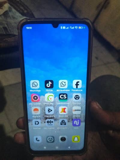 Redmi 13c in 10/10 condition. 6/. 128