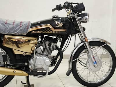 Honda CG 125 2024 Model Gold Edition