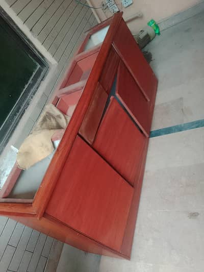 crockery showcase for sell