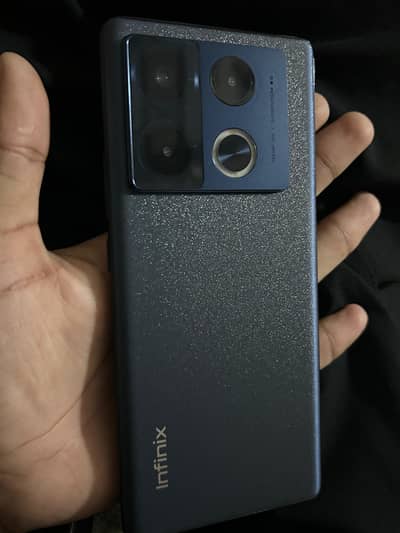 Infinix note 40 pro