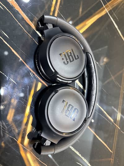JBL  T500 bt Original Wireless Headphones Excellent Condition