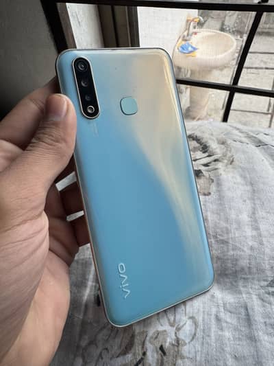 Vivo y19 8/256 pta approved location muzaffargarh city