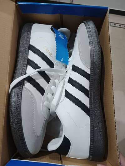 Adidas samba