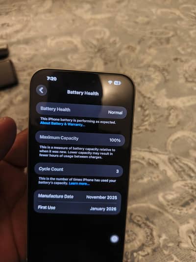 17 pro max silver jv just 2 cycle original box