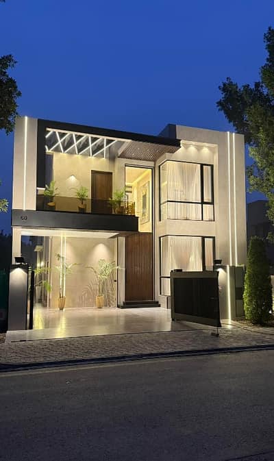 10 Marala House Available For Rent