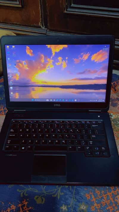 Dell Latitude E-5440 Core i7 4th Gen