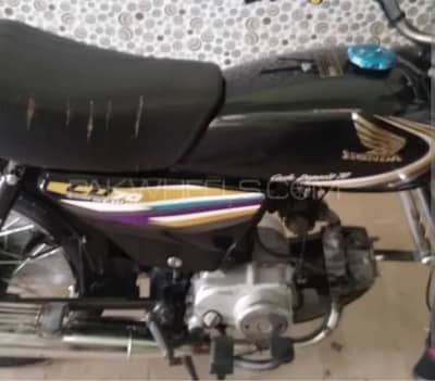 Honda CD 70 2015 Black