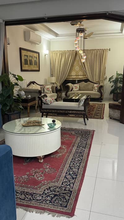 *For Sale 10 Marla Fully Dream Home Park Facing with solar AC &