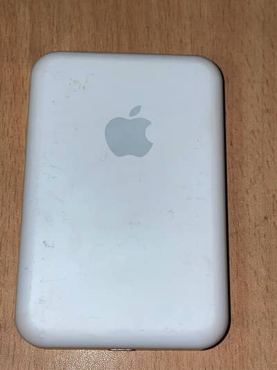 Apple Magsafe power bank