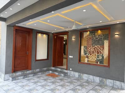 IEP ENGINEERING TOWN 10 MARLA BRAND NEW MODREN STYLE HOUSE IS AVAILABLE FOR SALE