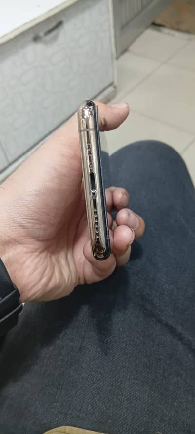 iphone xs pta approved