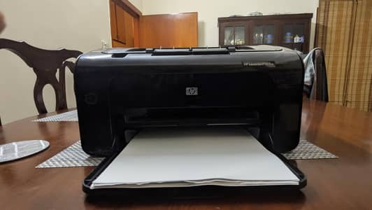 HP laserjet P1102w