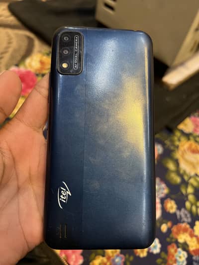Itel a26 pta approve 2/32 for sale with only box