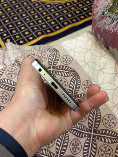 Techno spark 20c 4+4 ram 128 ROM