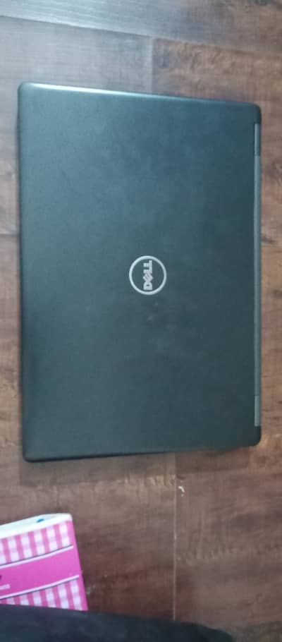 Dead laptop for sale Dell core I 7 7th generation