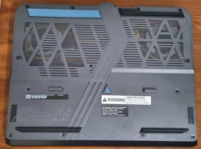 MSI Vector 16 HX AI RTX 5080 (16GB) Core Ultra 9 275HX 240Hz QHD