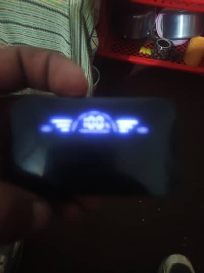 m 29 air pods in good condition battery timing amazing 8 to 9 hours