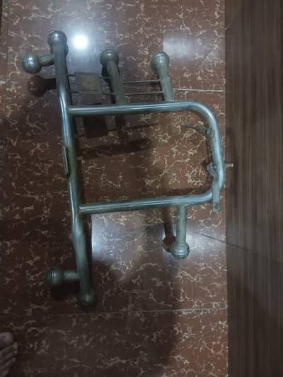 bycke carrier & safety rod