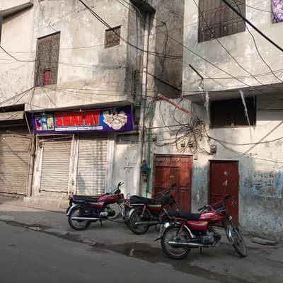 7 Marla Old Triple Storey House For Sale