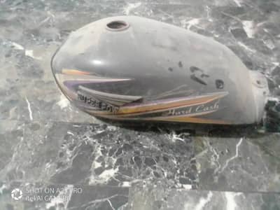 fuel tank Hai acchi condition mein hi hai