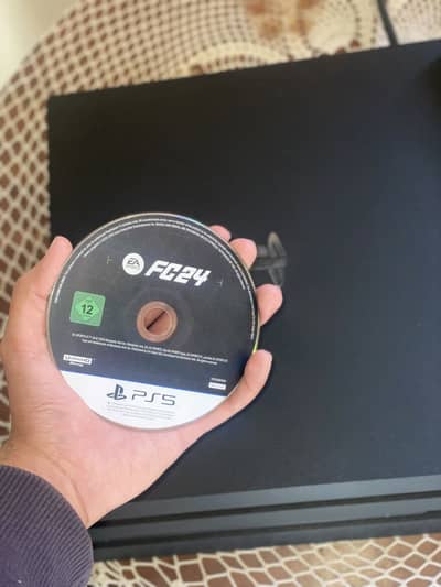 PS5 FC24 Disc Like new condition