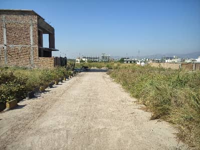 Starting Street Plot For Sale Level Direct Access To Double Road Underground Electricity