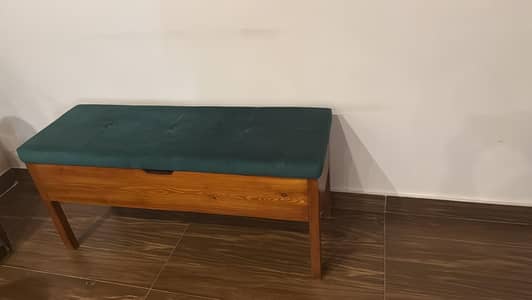 Premium Storage Bench – Stylish & Practical