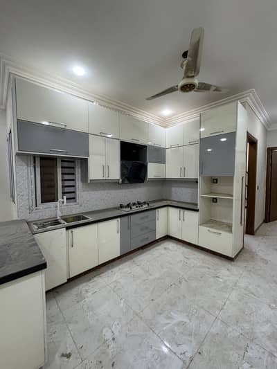 Beautiful Brand New 3 Bed Drawing Lounge With Lift