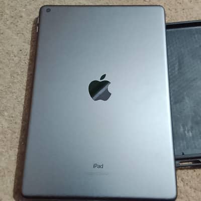 iPad 9th Gen (64 GB)