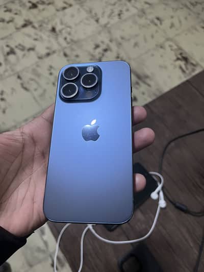 iPhone 15pro factory unlock