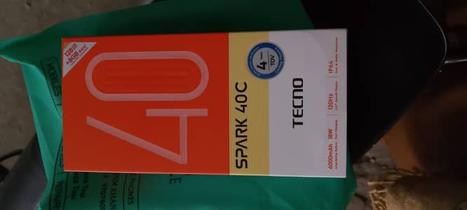Tecno spark 40c