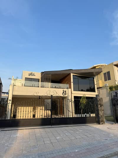 27 Marla brand new luxury house available for sale