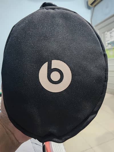 Beats headphones protective  carry case/cover