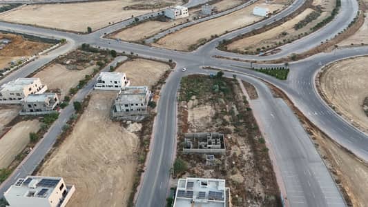 272 Sq Yd Plot For Sale Precinct-6, Bahria Town Karachi. Prime Location | Ideal for Residence or Investment. Just 5 Mins Drive from Main Gate | Near Park, Mosque, Beacon House School, Midway Commercial & Bahria Heights.