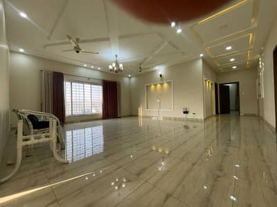 Uper portion for rent in overseas sector