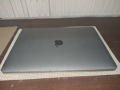 MacBook Pro M1 | 16GB RAM | 1TB SSD | 90% Battery Health