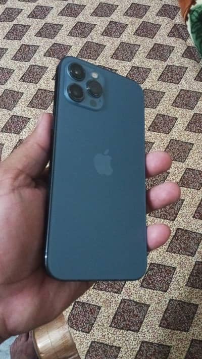 i phone 12 pro max 256 gb 78% bettery health