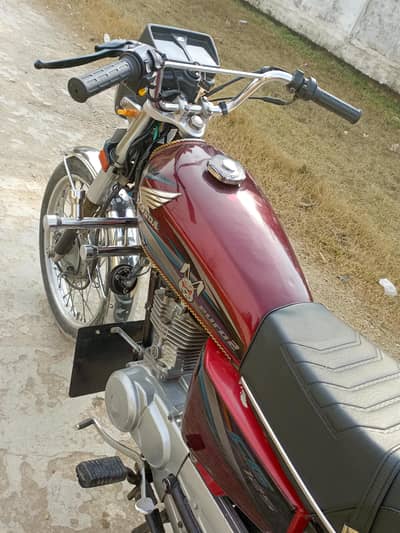 Honda 125 2014 Bata 15 model{ 0333-1546_747}