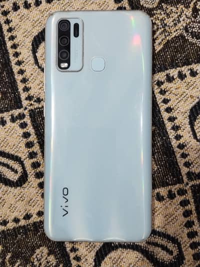 Vivo y30