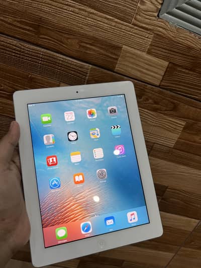 Apple iPad 4th Generation/Original/ Excellent Condition /Wifi/ Good