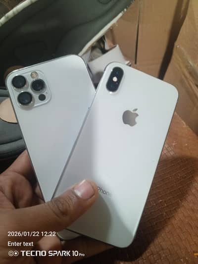 I phone x or 12 pro water