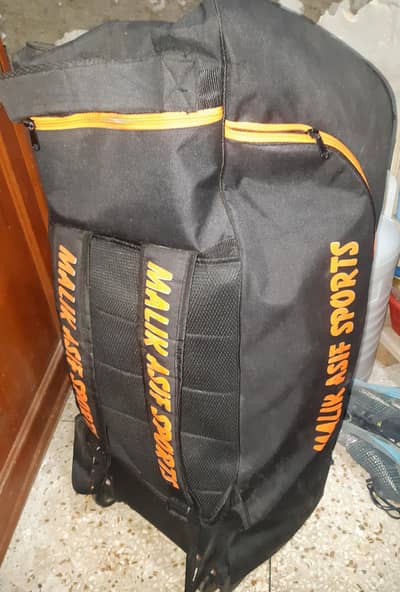 malik said sport wheelie duffle bag