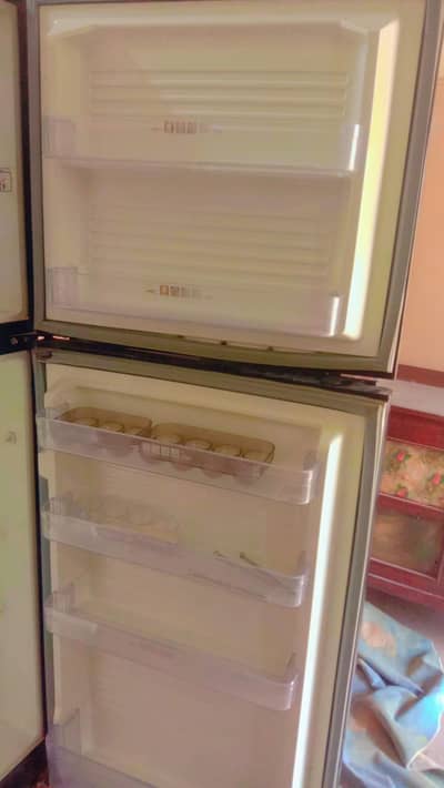 Dawlance fridge