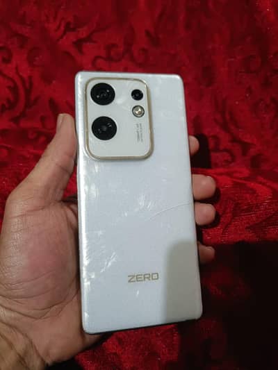 Infinix zero 30