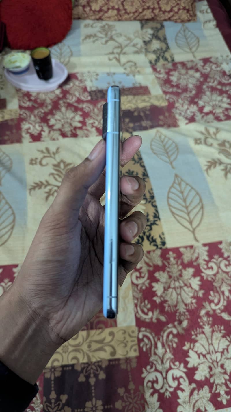 Google Pixel 8 Pro 1