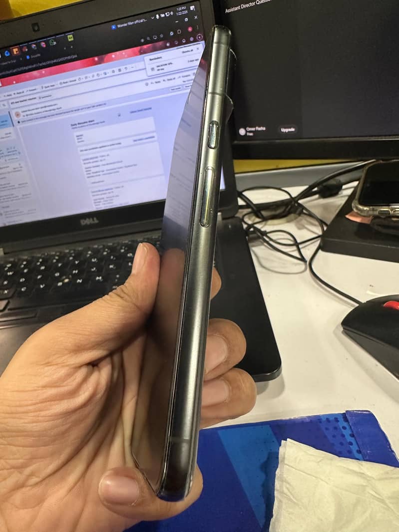 Google Pixel 8 - pro 3