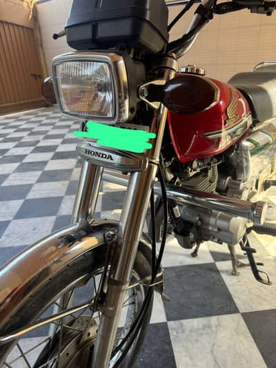 Honda 125 SelfStart Lush Condition Brand New