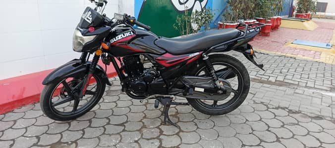 SUZUKI gr 150 2018 new Punjab no baomtric done bike. perfct 10/9